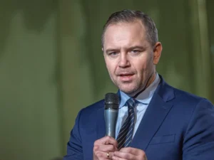 Afera znowu na pierwszym planie. Prokuratura zabrała głos w sprawie Nawrockiego