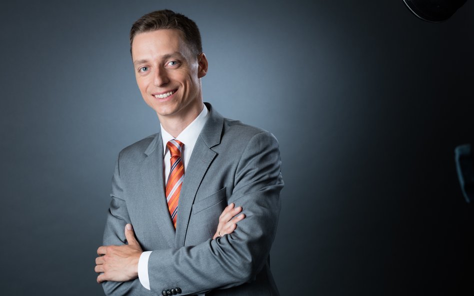 Oto kilka propozycji przeredagowanego tytułu, zachowujących sens i unikalność: 1. Czy era złotej gorączki właśnie dobiega końca? 2. Czy złota gorączka naprawdę się już kończy? 3. Czy złotym żniwom nadchodzi kres? 4. Czy czas złotej gorączki właśnie przemija? 5. Czy to już ostatni rozdział złotej gorączki?