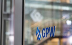 Polski rynek ponownie na wysokich poziomach, jednak brakuje sygnału do kupna