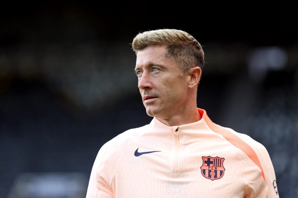 Przyszłość Lewandowskiego pod znakiem zapytania? Hiszpańskie media zabierają głos