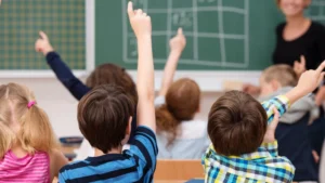 Nowy obowiązkowy przedmiot w szkołach? Posłowie apelują do MEN