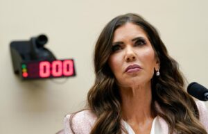 Trump zdejmuje pierwszego urzędnika ze stanowiska. Nawet część republikanów nie wytrzymała