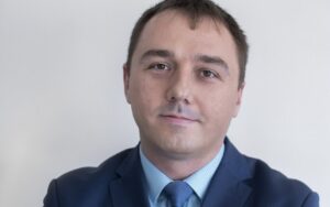 Koniec niepewności wokół hossy na rynku AI?